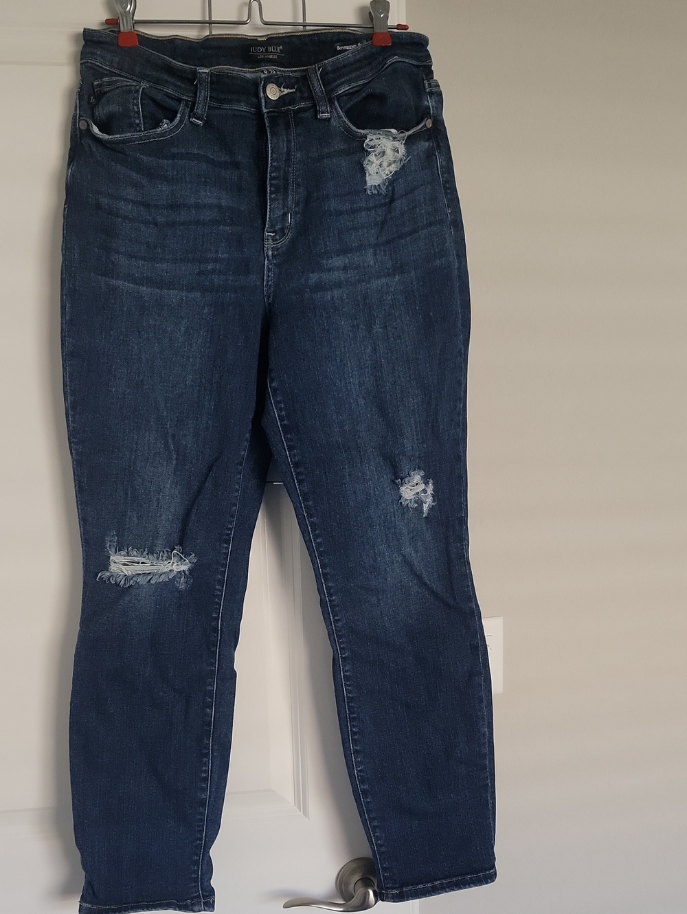 Judy Blue Dark Blue Distressed Boyfriend Fit